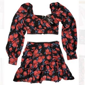 NEW LOVE by DESIGN Woman’s 2 pc Floral Set Skirt Top sz Small